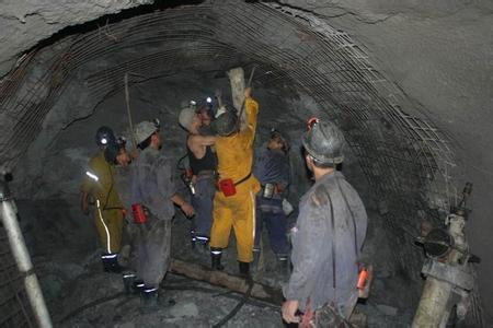 罗庄工程爆破中的危险因素分析以及应对工程爆破危险的措施